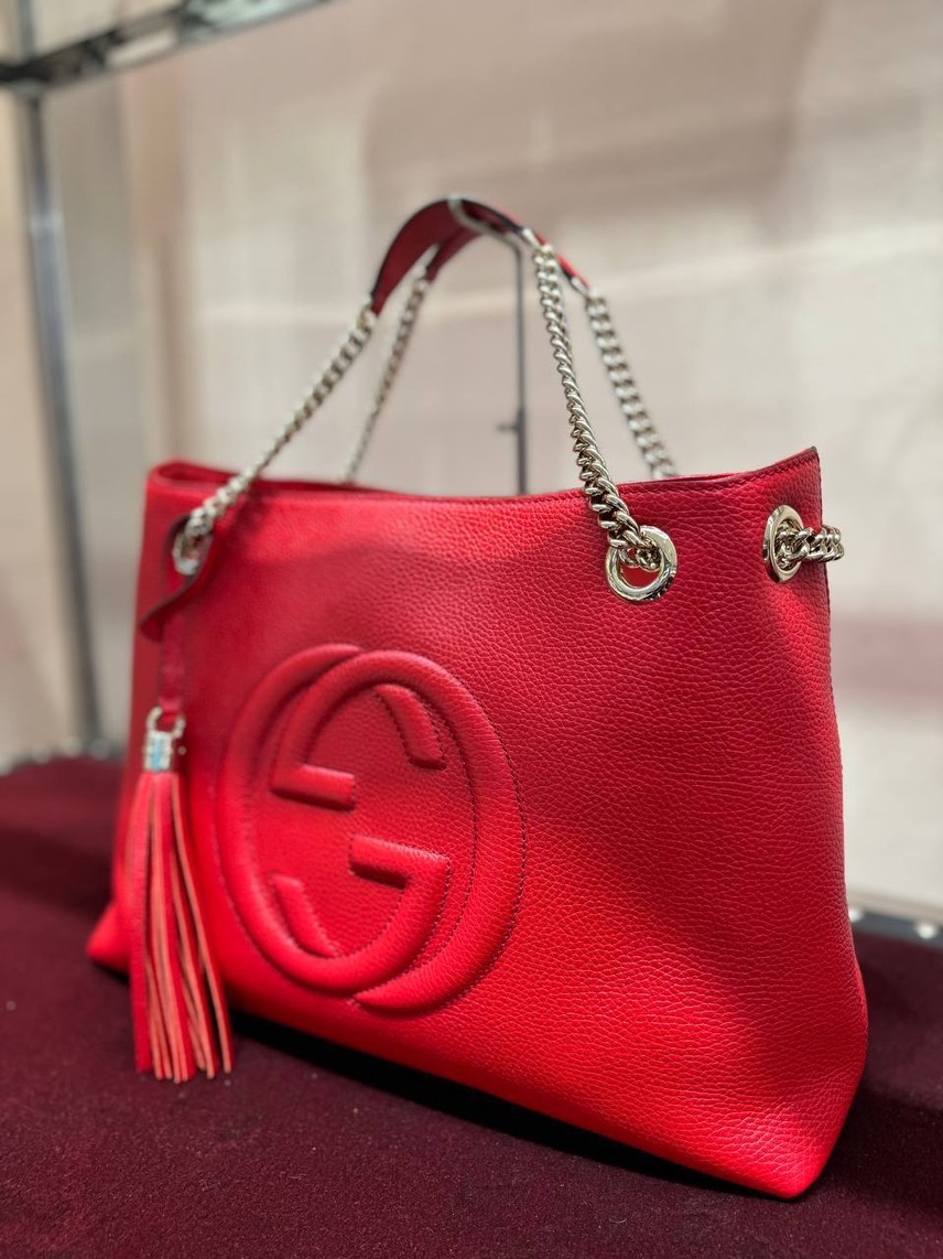 GUCCI Shoulder bags side view - Women's luxury Bags