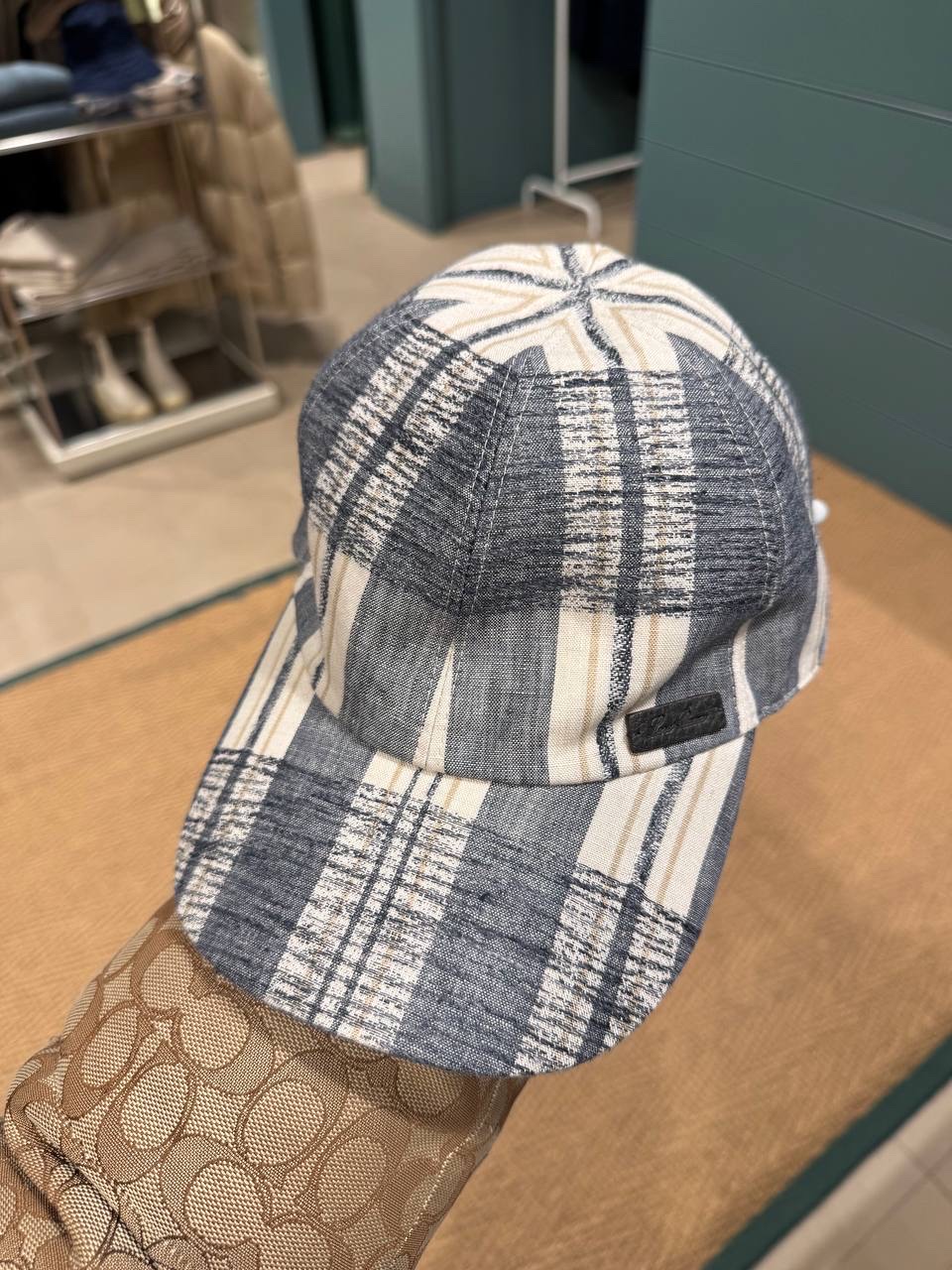 LORO PIANA Caps and Hats front view - Men's luxury Accessories
