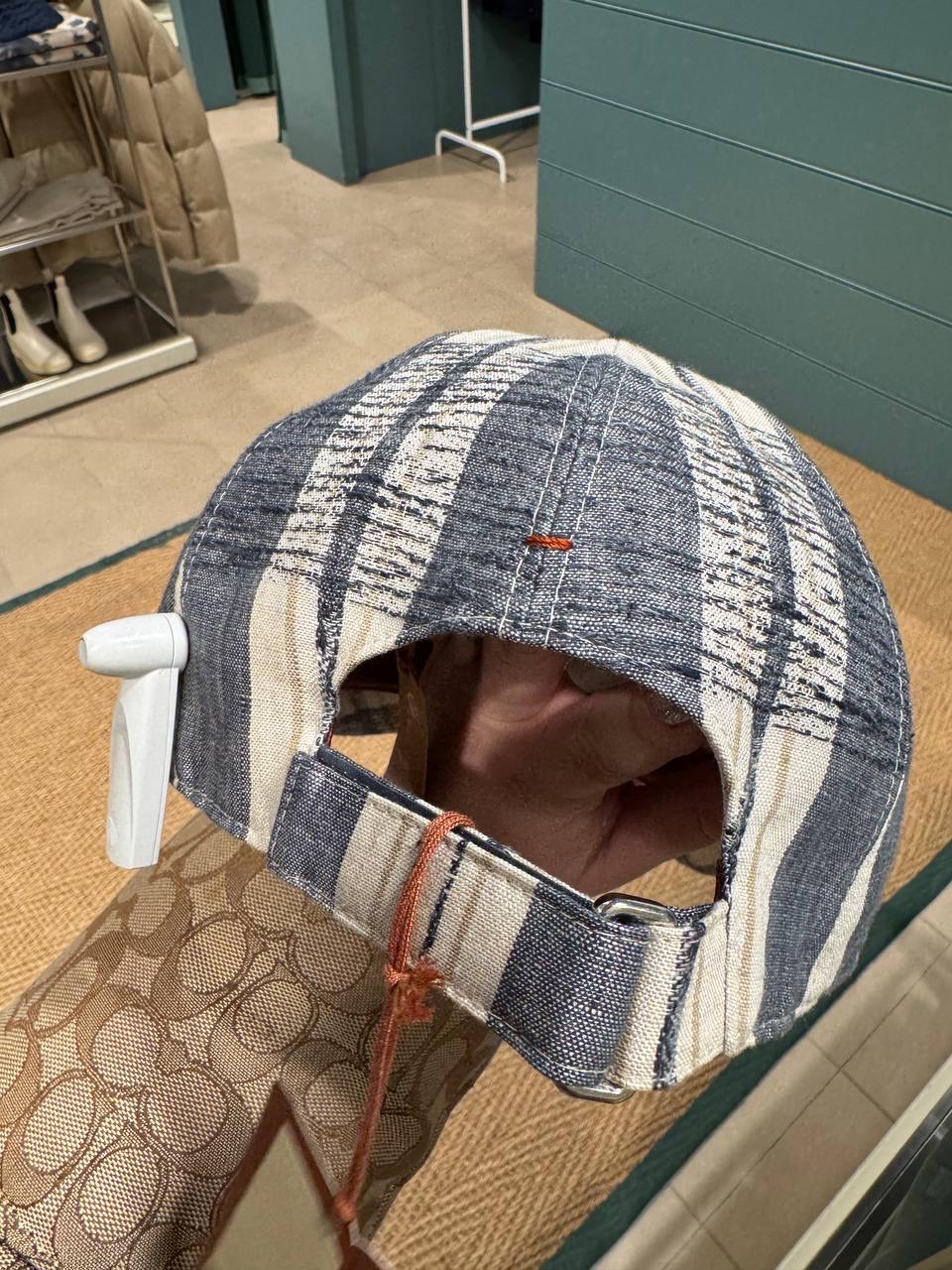 LORO PIANA Caps and Hats side view - Men's luxury Accessories