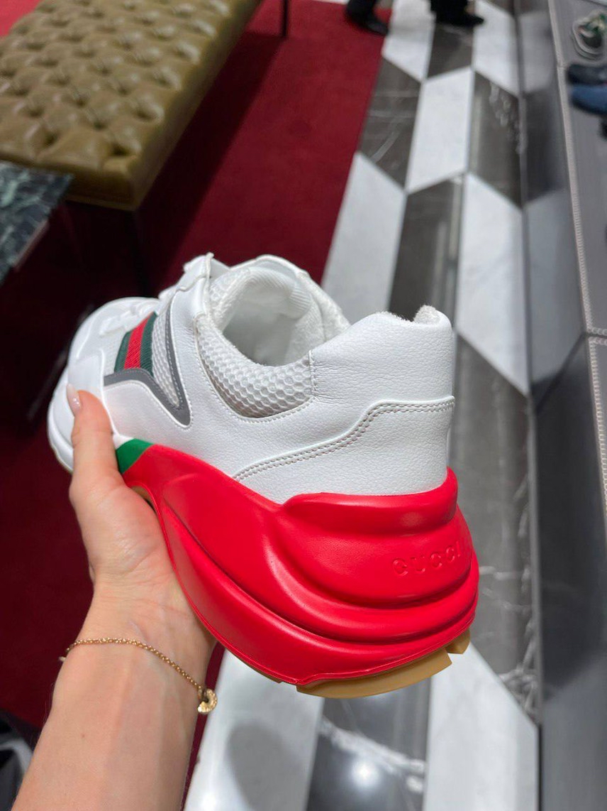 GUCCI Sneakers side view - Women's luxury Shoes