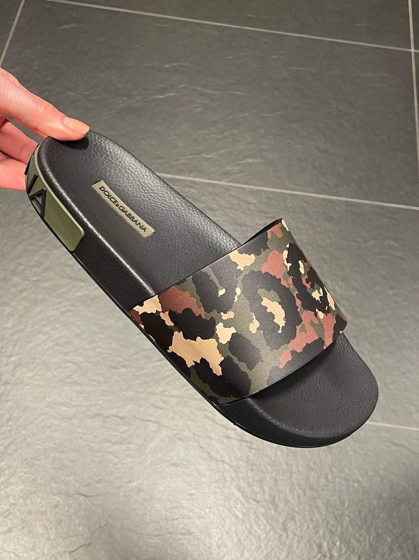 DOLCE & GABBANA Slides side view - Men's luxury Shoes