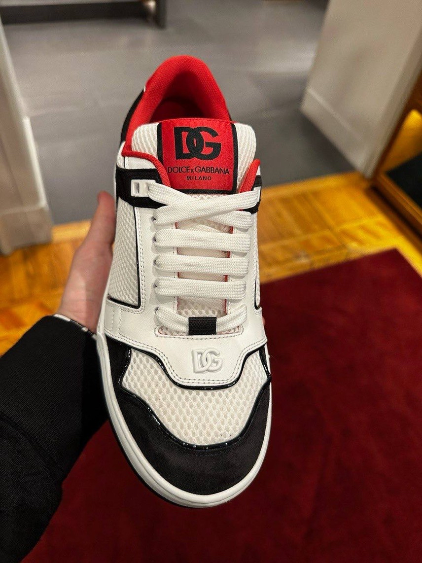 DOLCE & GABBANA Sneakers side view - Men's luxury Shoes