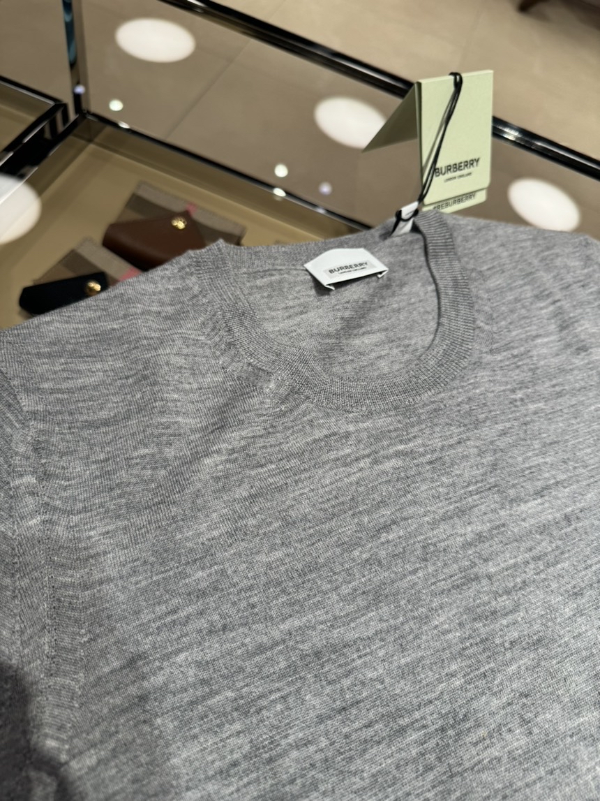 BURBERRY Knitwear side view - Women's luxury Clothes