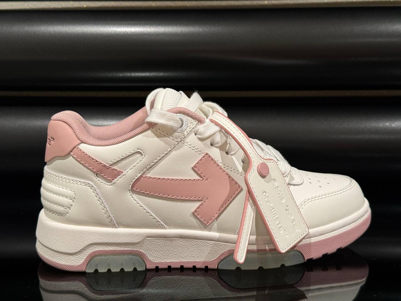 OFF-WHITE Sneakers front view - Women's luxury Shoes