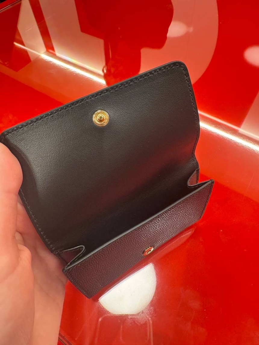 BURBERRY Wallets and small leather goods side view - Women's luxury Accessories