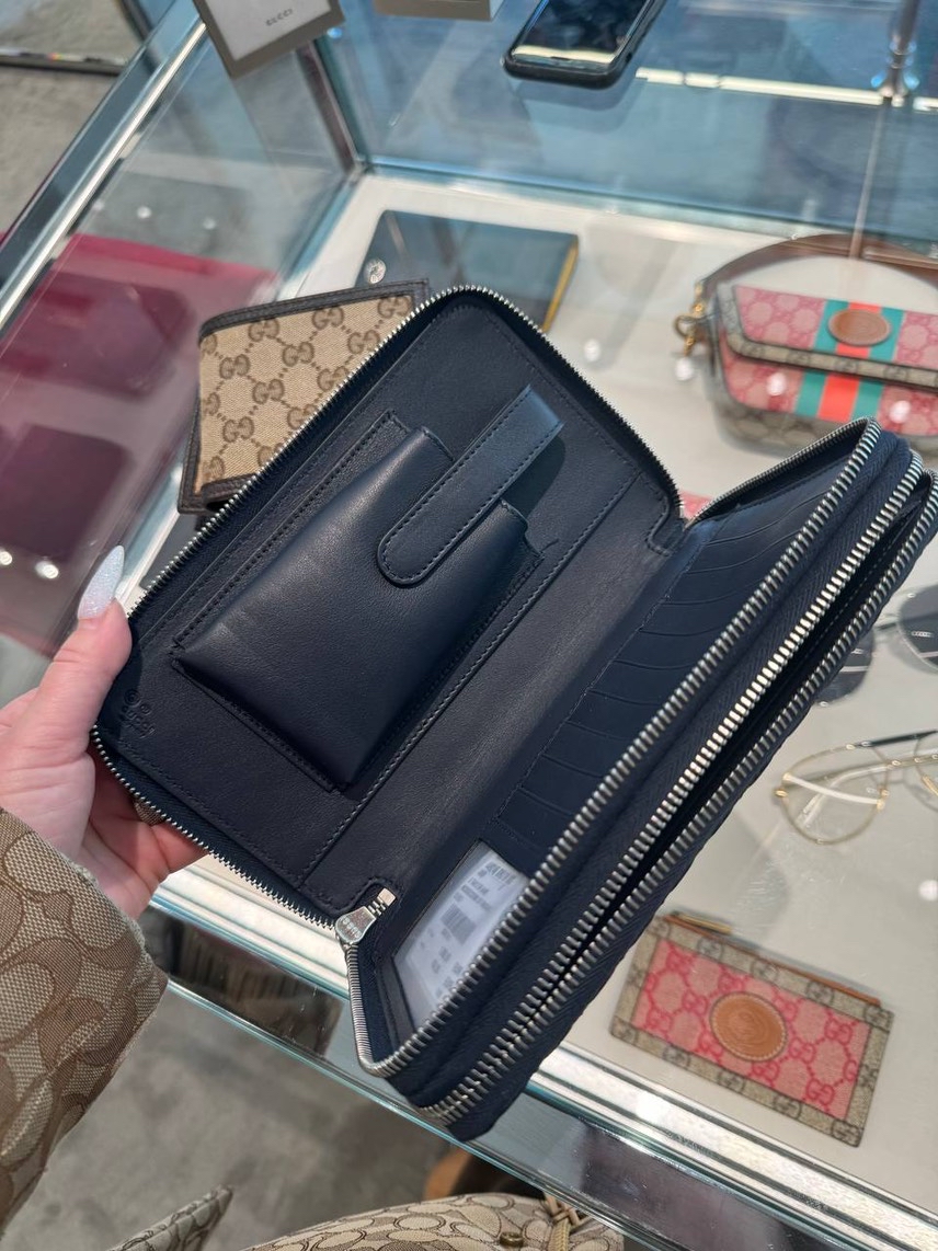 GUCCI Wallets and small leather goods side view - Men's luxury Accessories
