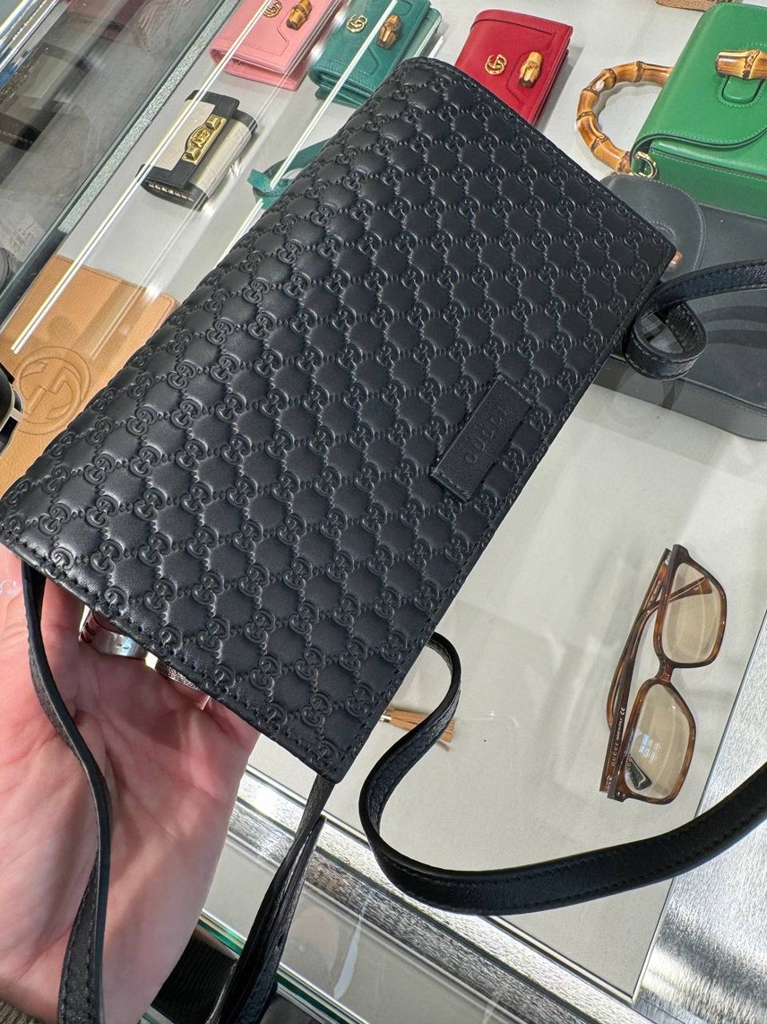 GUCCI Crossbody bags side view - Women's luxury Bags