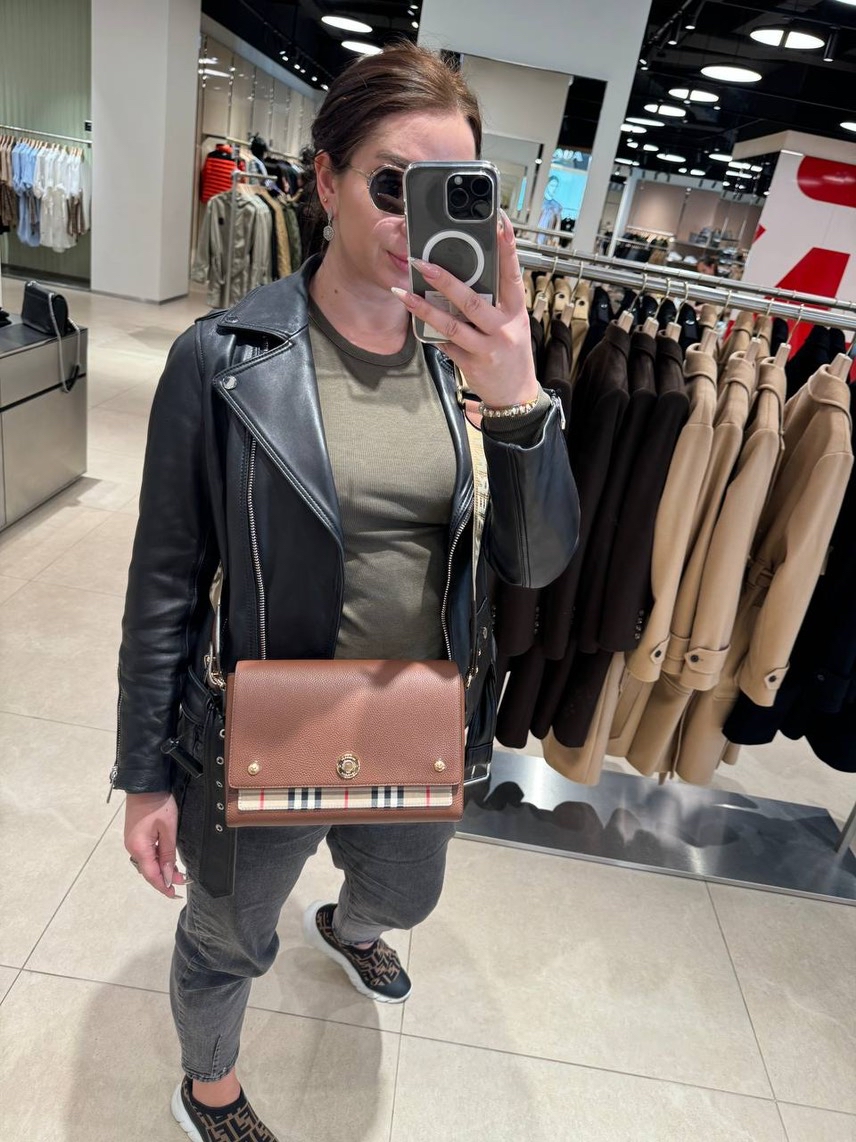 BURBERRY Crossbody bags side view - Women's luxury Bags