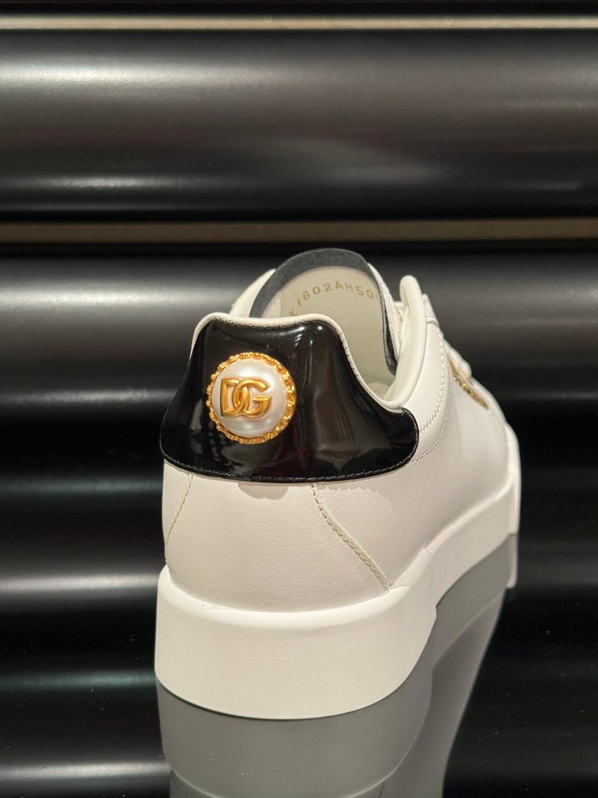 DOLCE & GABBANA Sneakers side view - Women's luxury Shoes