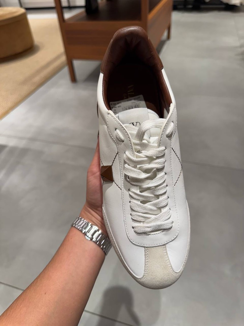 VALENTINO GARAVANI Sneakers side view - Men's luxury Shoes