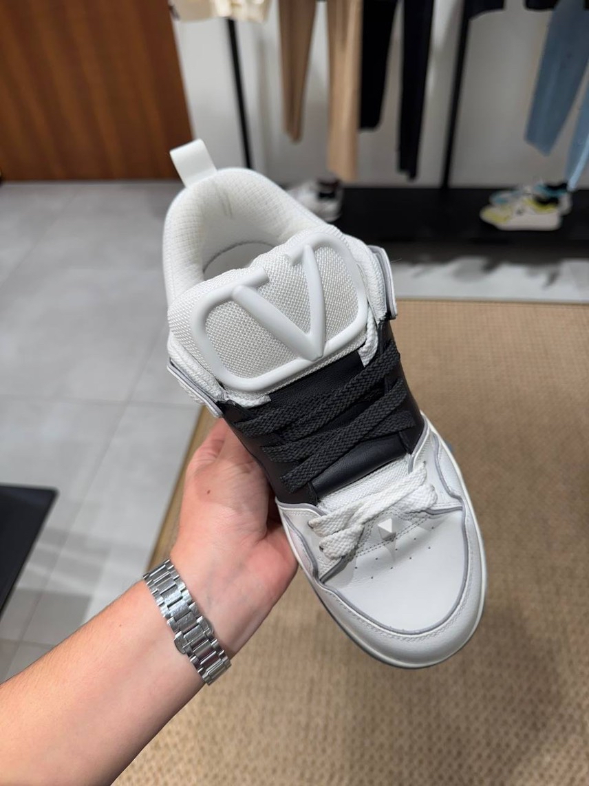 VALENTINO GARAVANI Sneakers side view - Men's luxury Shoes
