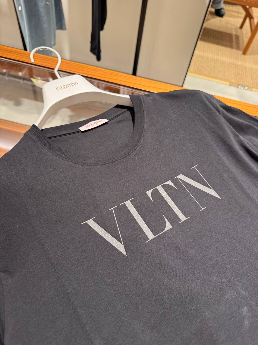 VALENTINO GARAVANI T-shirt and Polo side view - Men's luxury Clothes