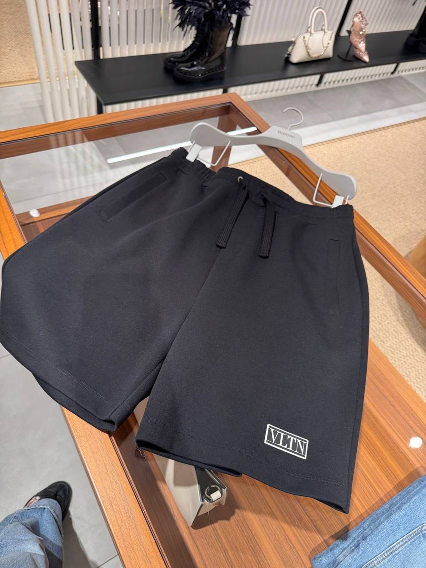 VALENTINO GARAVANI Shorts front view - Men luxury Clothes