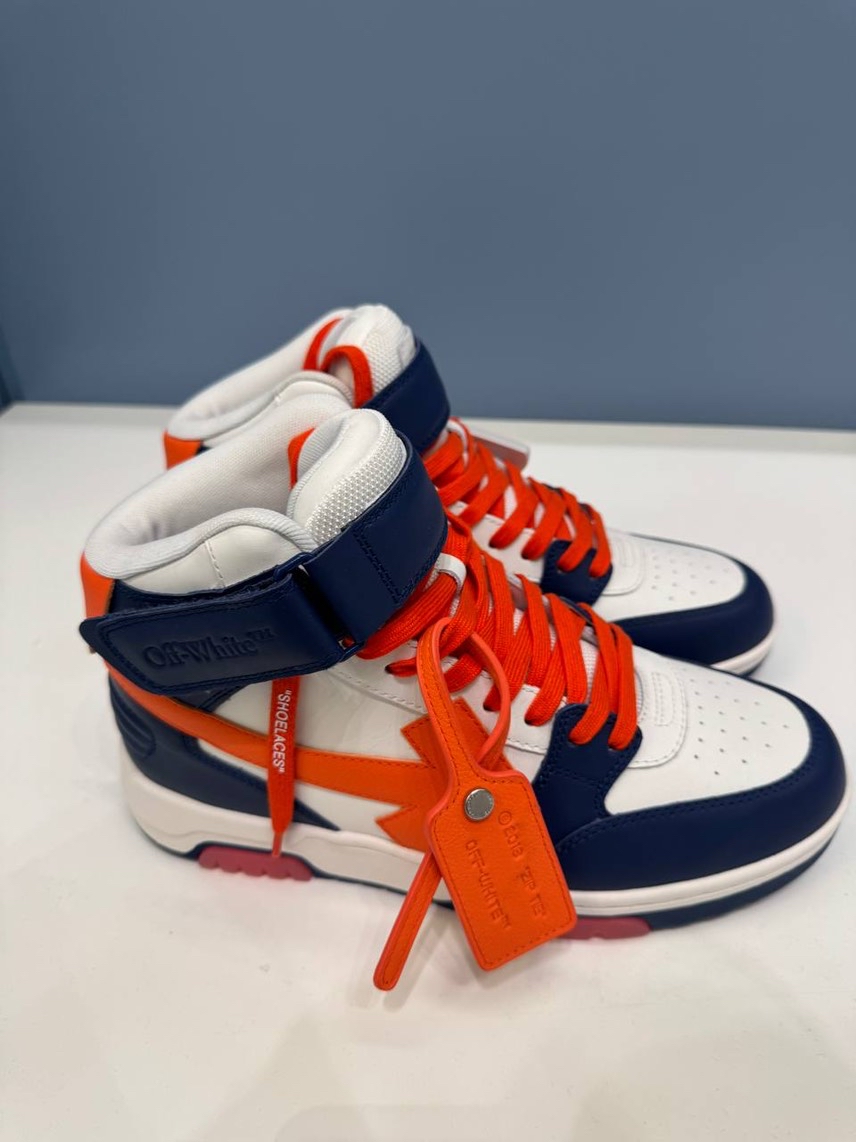 OFF-WHITE Sneakers front view - Men's luxury Shoes