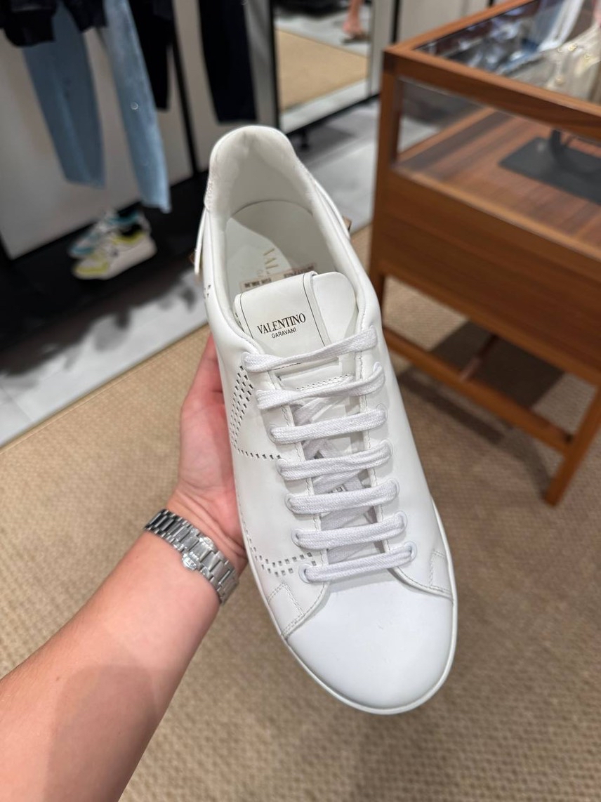 VALENTINO GARAVANI Sneakers side view - Men's luxury Shoes