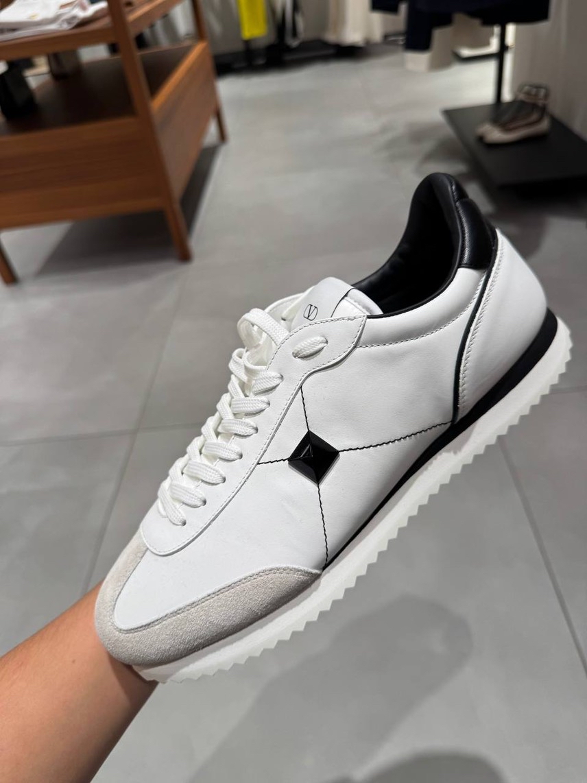 VALENTINO GARAVANI Sneakers front view - Men's luxury Shoes