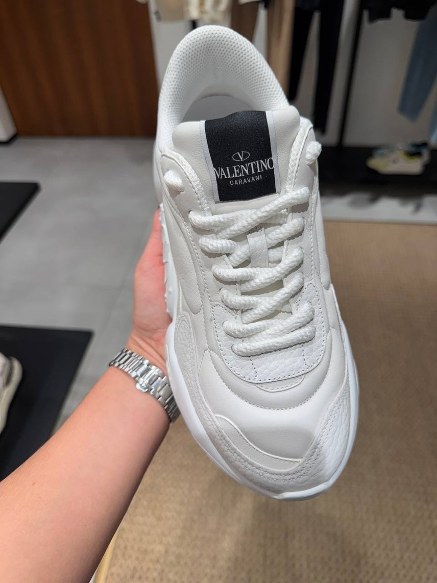 VALENTINO GARAVANI Sneakers side view - Men's luxury Shoes