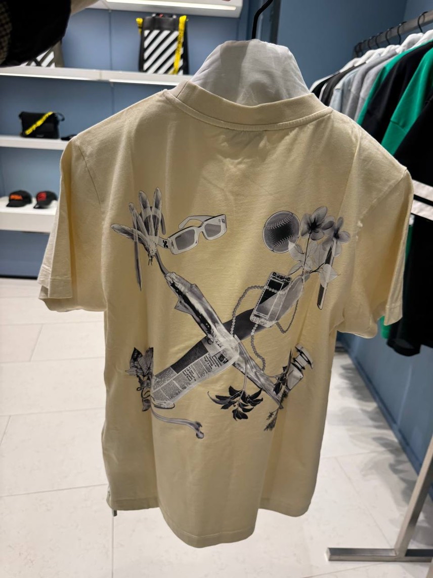OFF-WHITE T-shirt and Polo side view - Men's luxury Clothes