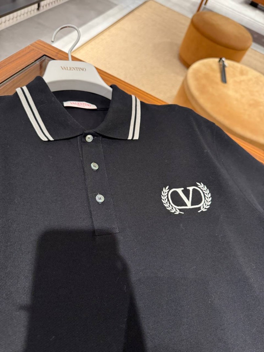 VALENTINO GARAVANI T-shirt and Polo side view - Men's luxury Clothes