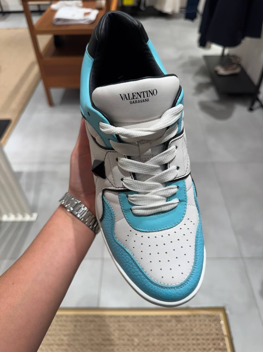 VALENTINO GARAVANI Sneakers side view - Men's luxury Shoes