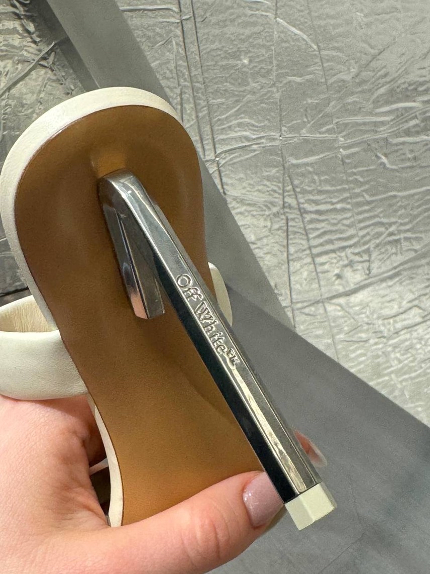 OFF-WHITE Sandals side view - Women's luxury Shoes