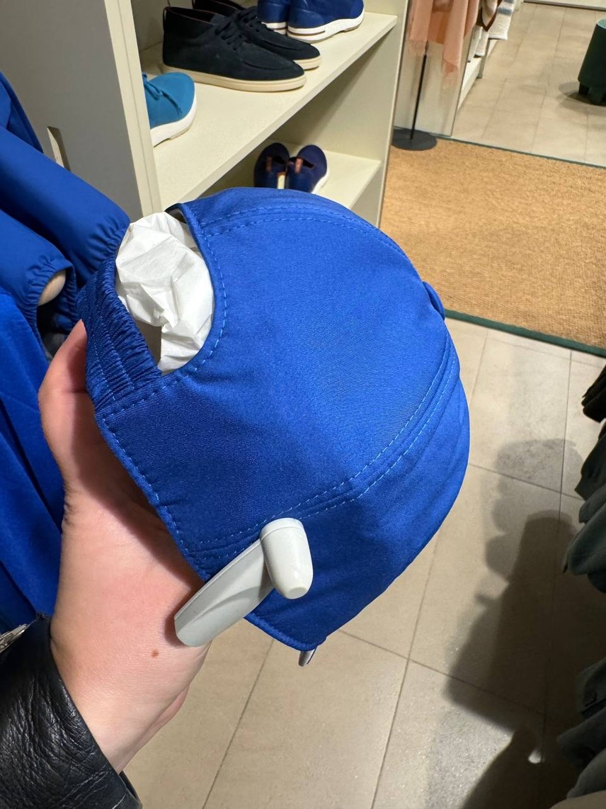 LORO PIANA Caps and Hats side view - Men's luxury Accessories