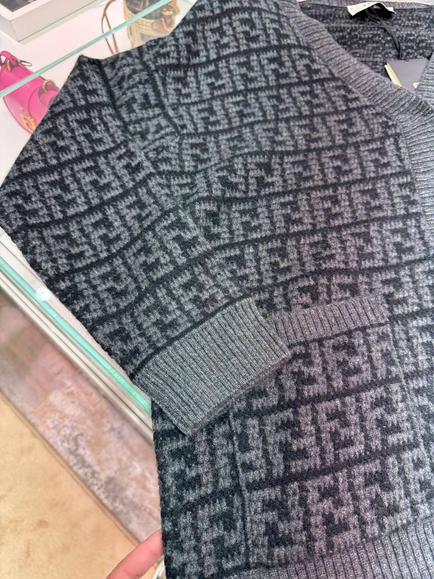 FENDI Cardigans side view - Women's luxury Clothes