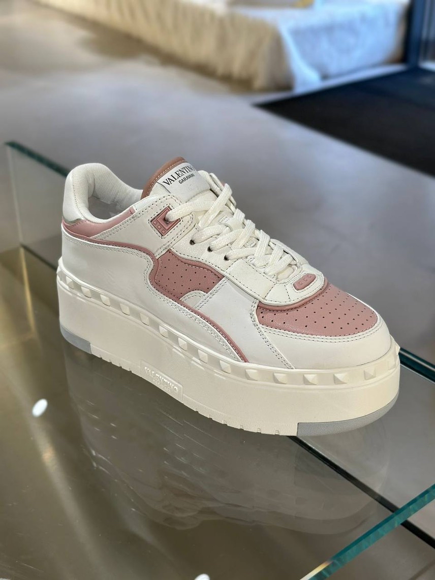 VALENTINO GARAVANI Sneakers front view - Women's luxury Shoes