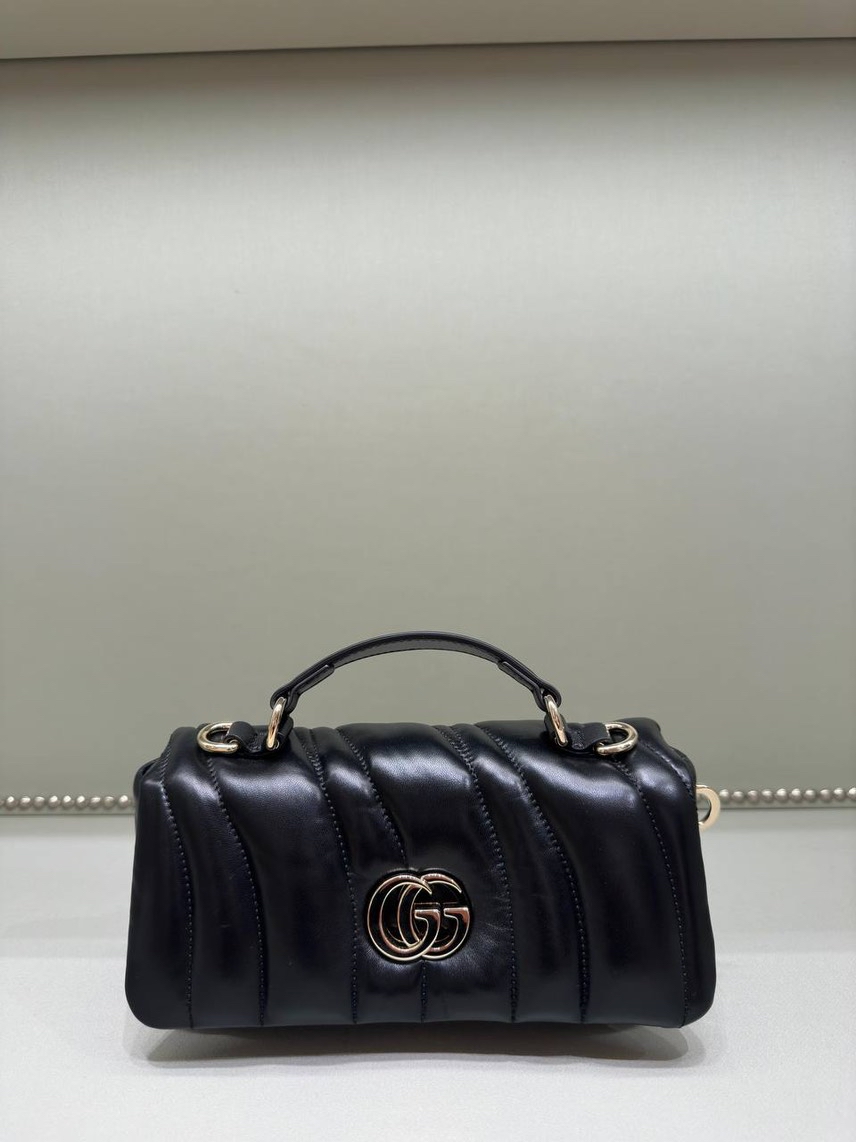 GUCCI Crossbody bags front view - Women's luxury Bags