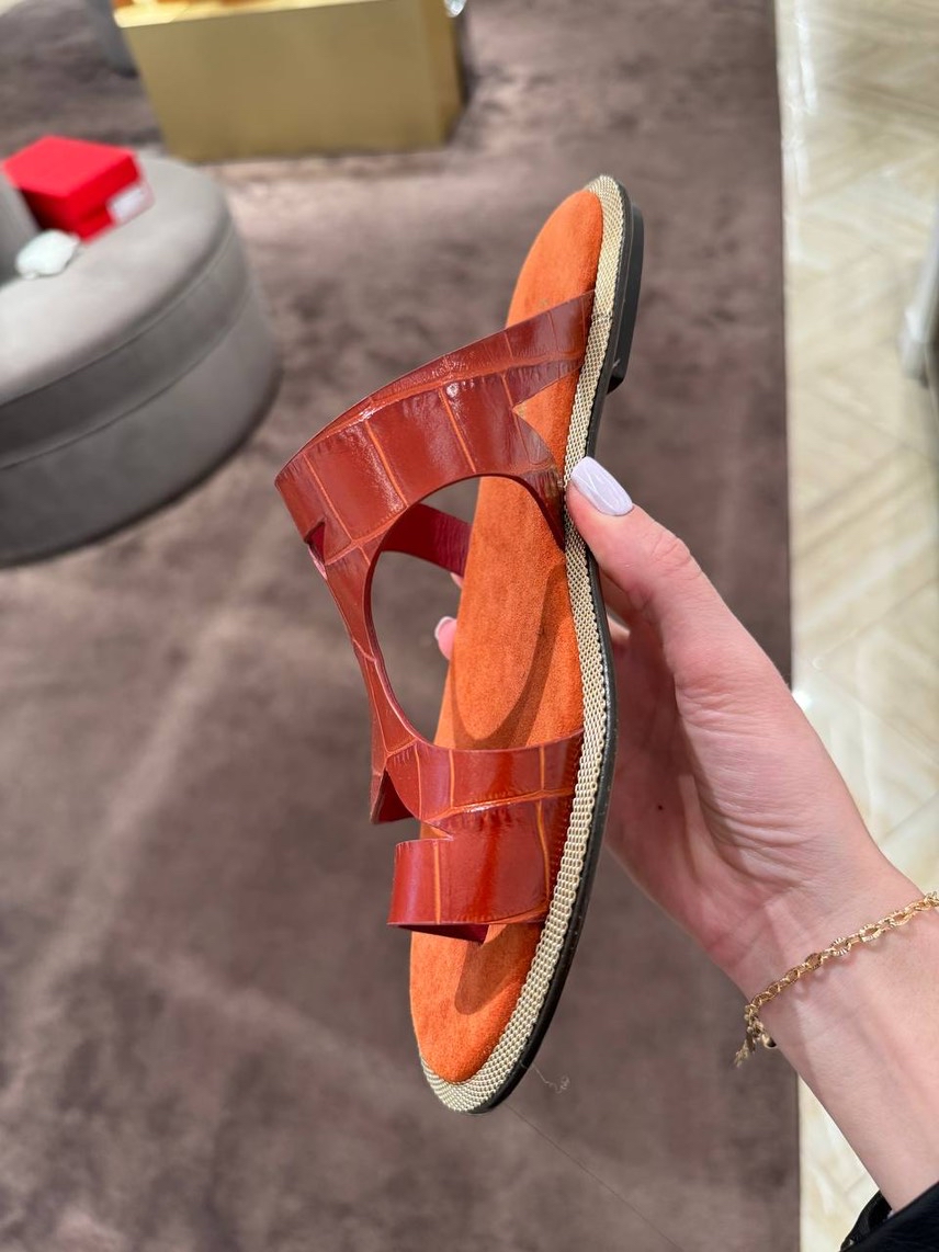 SALVATORE FERRAGAMO Slides side view - Women's luxury Shoes