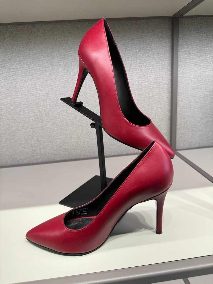 EMPORIO ARMANI Pumps side view - Women's luxury Shoes