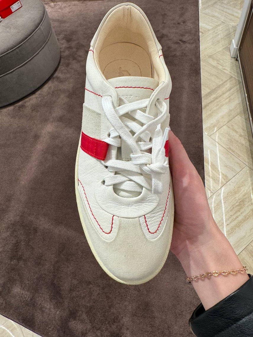 SALVATORE FERRAGAMO Sneakers side view - Women's luxury Shoes