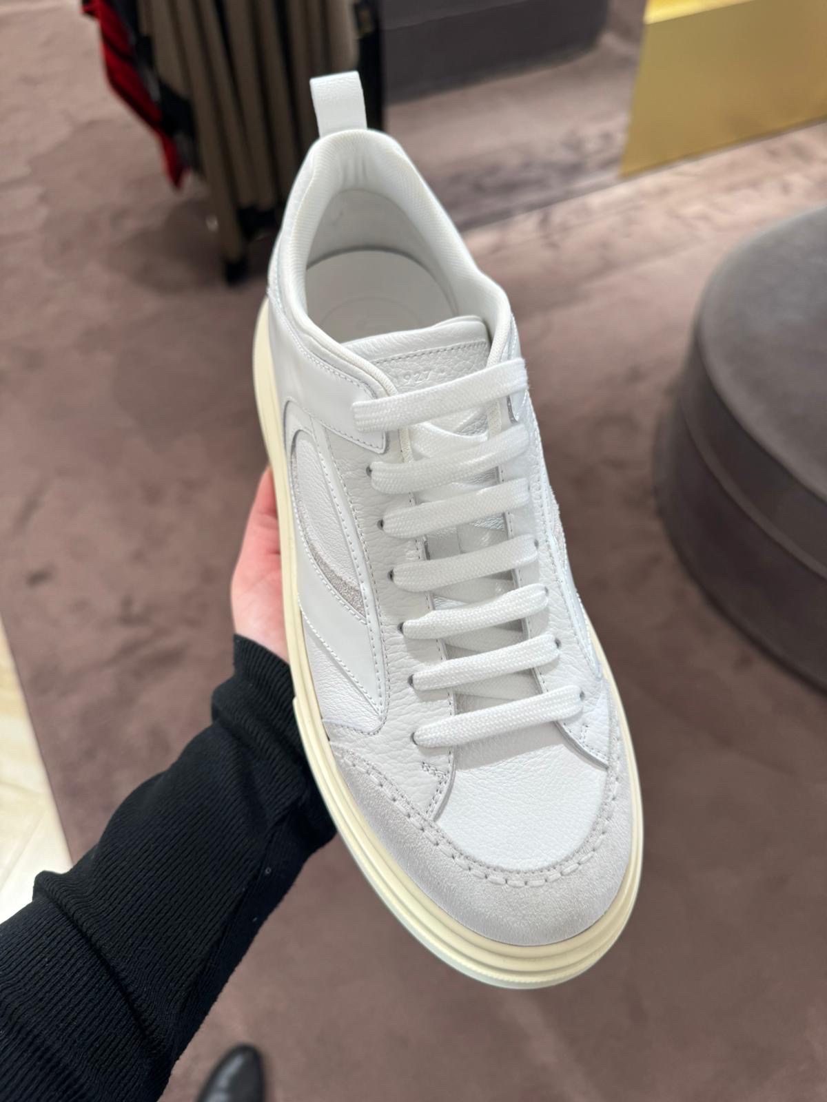 SALVATORE FERRAGAMO Sneakers side view - Men's luxury Shoes