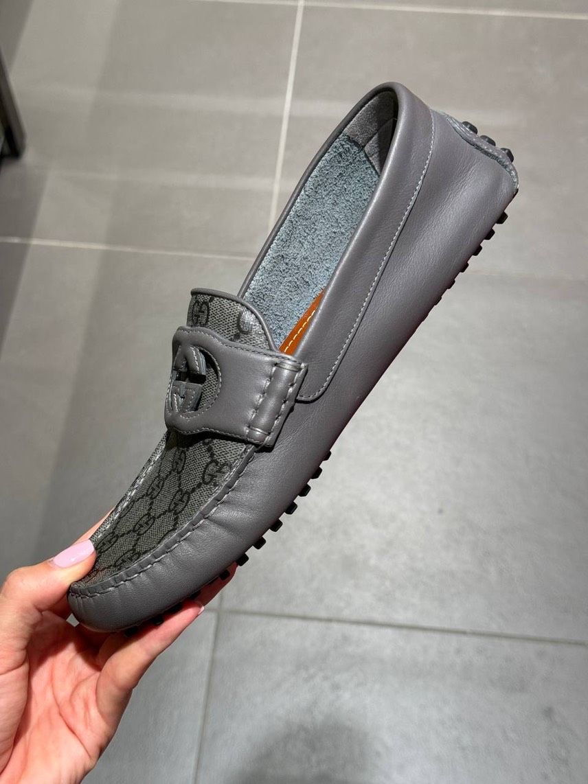 GUCCI Moccasins side view - Men's luxury Shoes