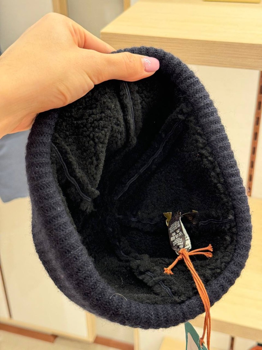 LORO PIANA Caps and Hats side view - Men's luxury Accessories
