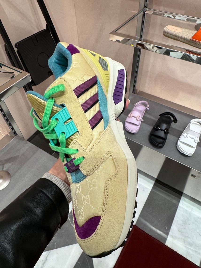 GUCCI Sneakers side view - Women's luxury Shoes