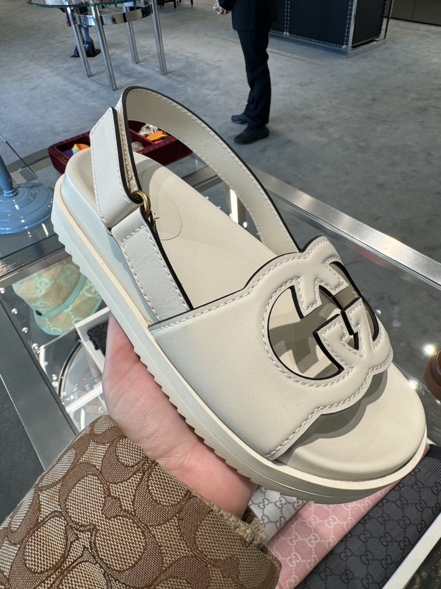GUCCI Sandals front view - Women's luxury Shoes