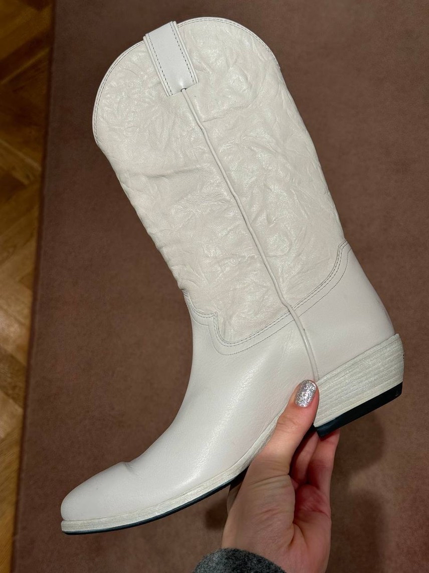 FENDI Boots side view - Women's luxury Shoes