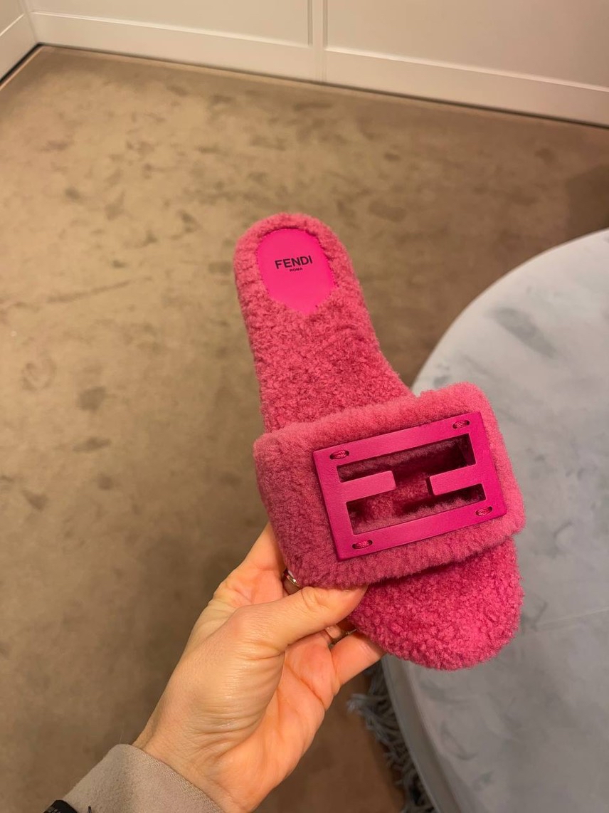 FENDI Slides front view - Women's luxury Shoes
