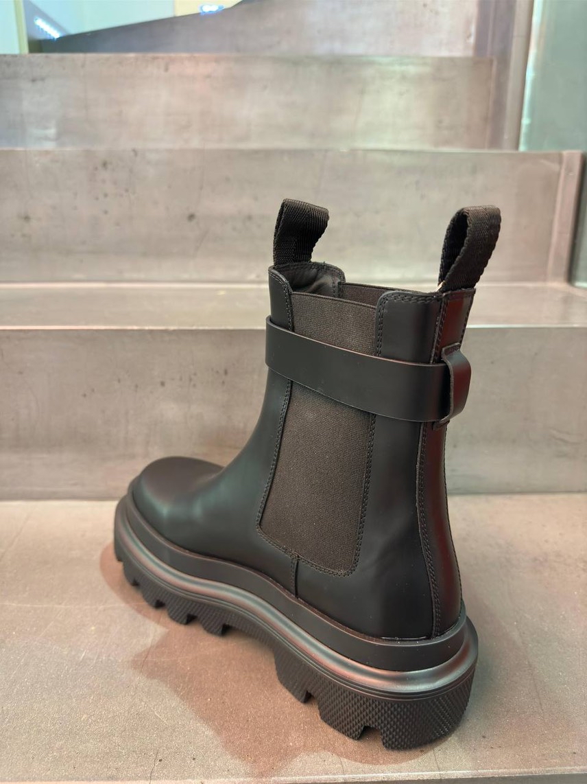 DOLCE & GABBANA Boots side view - Women's luxury Shoes
