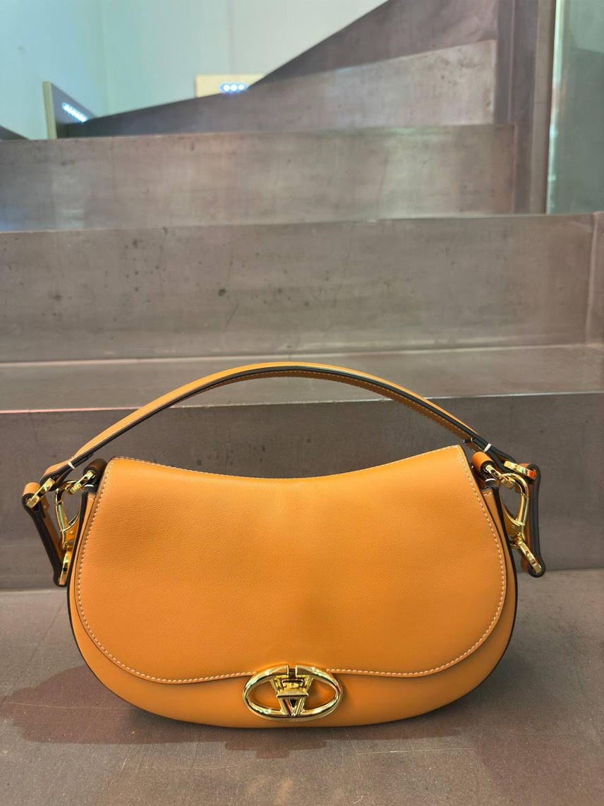 FENDI Crossbody bags front view - Women's luxury Bags
