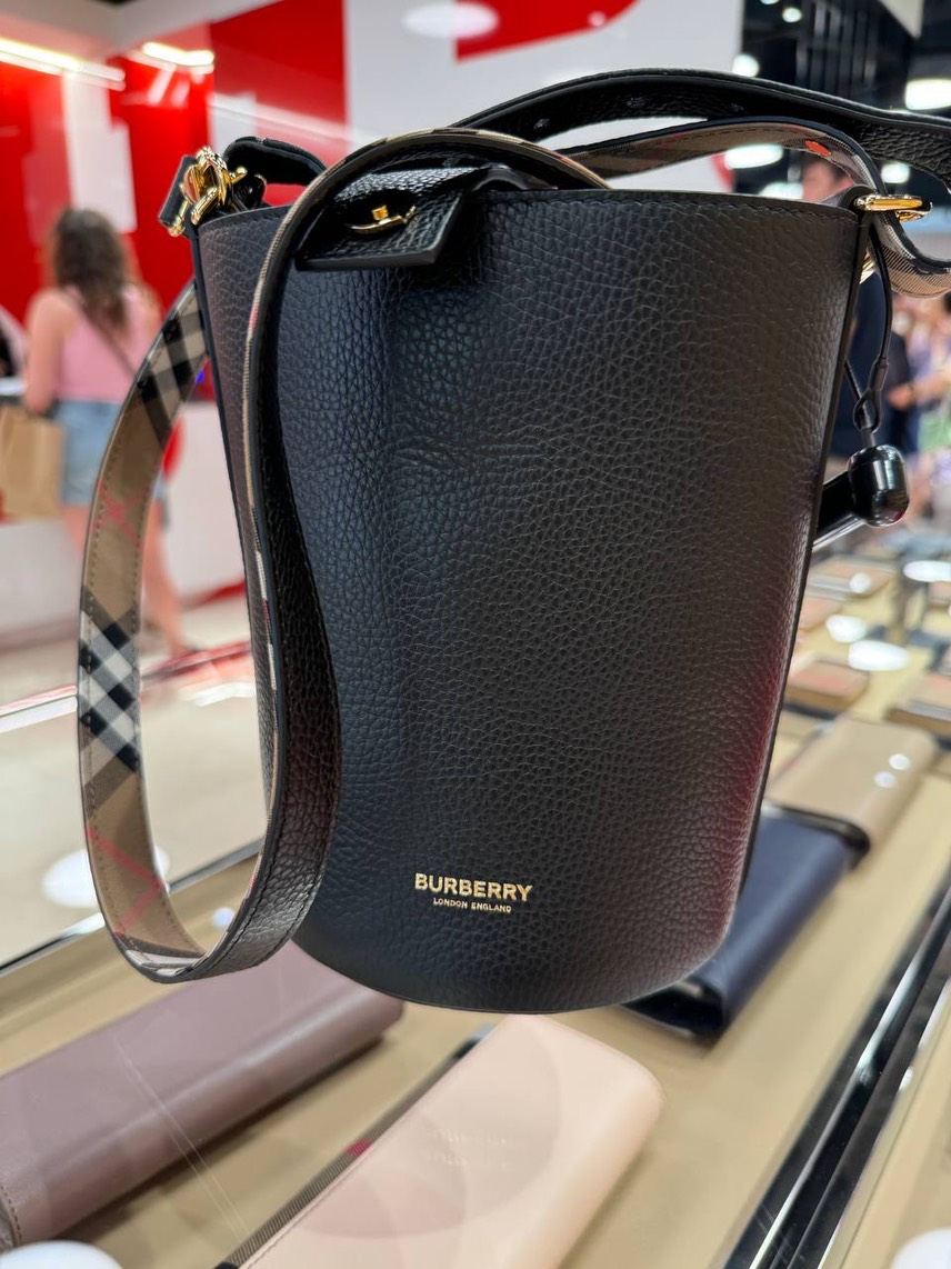 BURBERRY ハイランド クロスボディバッグ 楽天市場】BURBERRY バーバリー Lola Small Quilted Bag