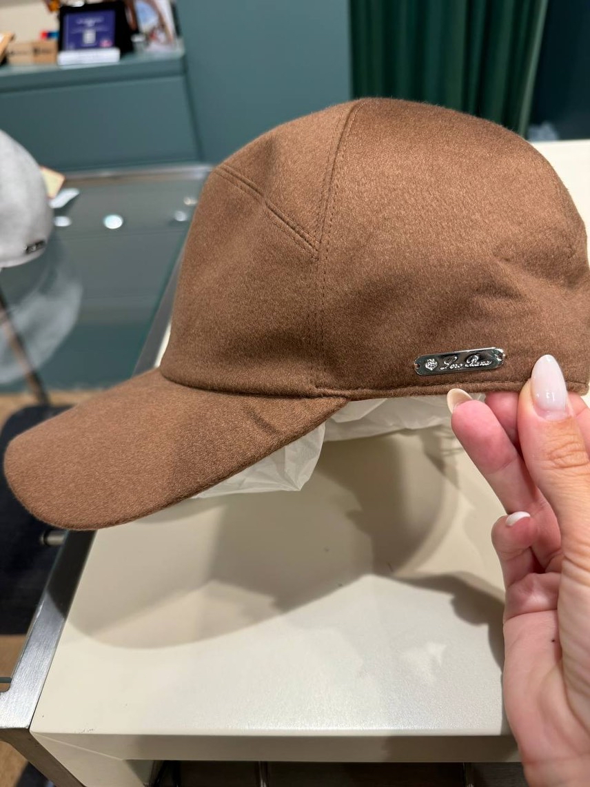 LORO PIANA Caps and Hats side view - Men's luxury Accessories
