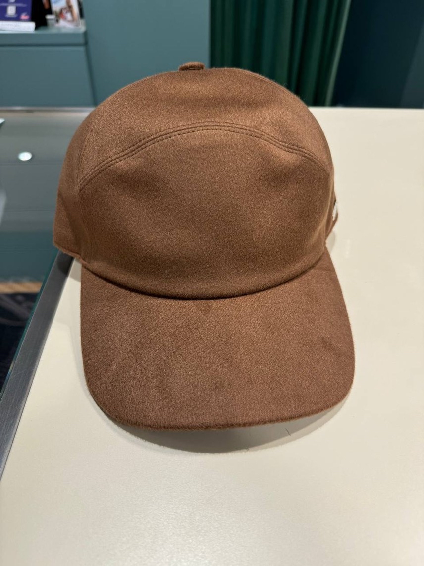 LORO PIANA Caps and Hats side view - Men's luxury Accessories