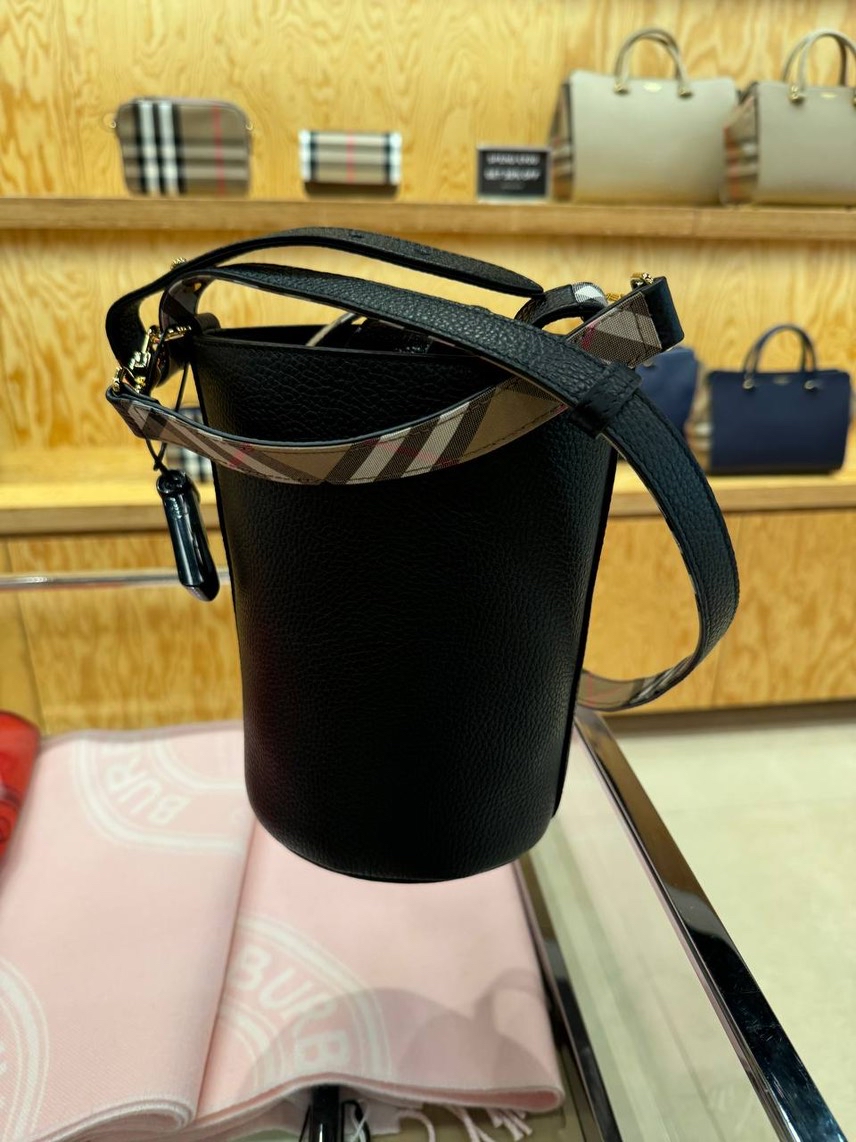 BURBERRY Crossbody bags side view - Women's luxury Bags