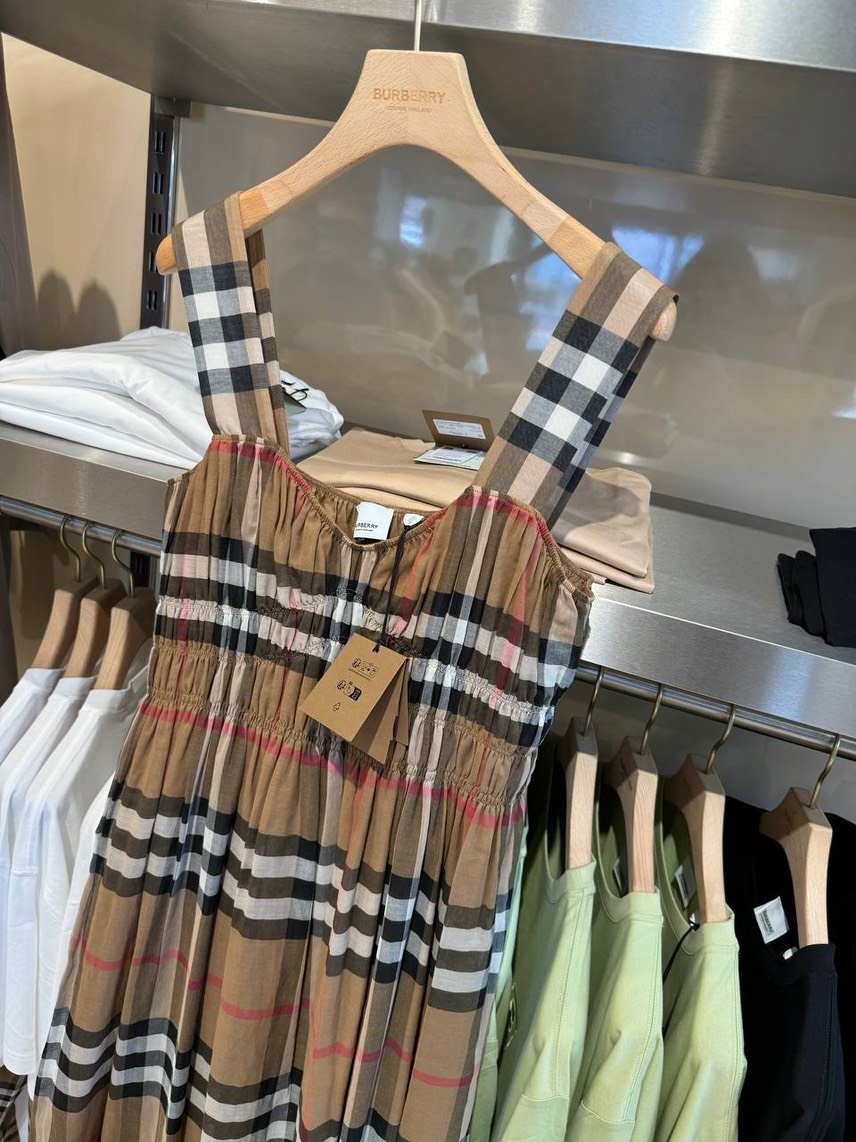 BURBERRY Dresses side view - Women's luxury Clothes