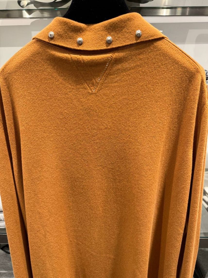 VERSACE Knitwear side view - Men's luxury Clothes