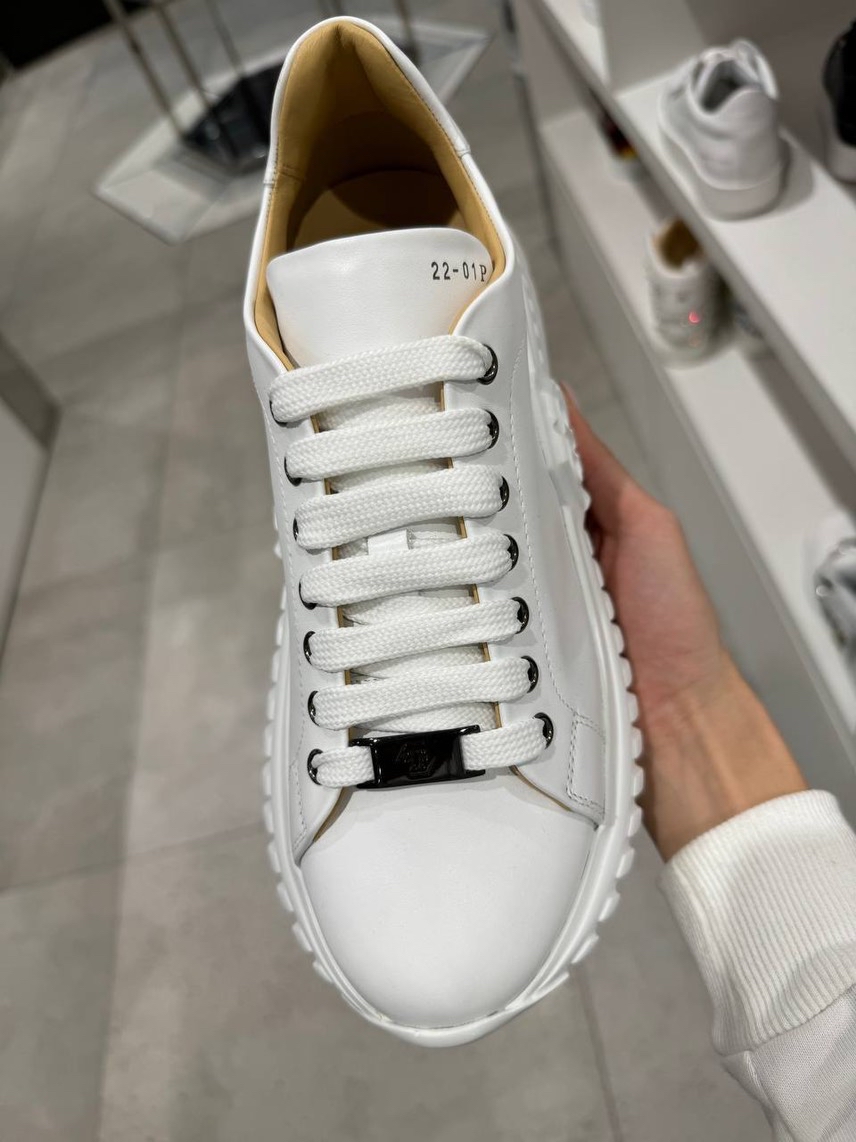 PHILIPP PLEIN Sneakers side view - Men's luxury Shoes