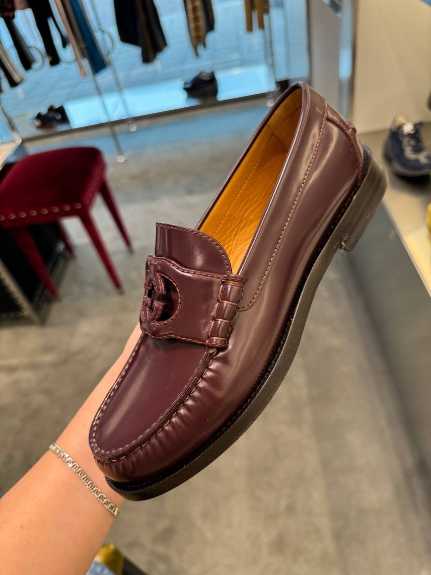 GUCCI Sneakers front view - Men's luxury Shoes