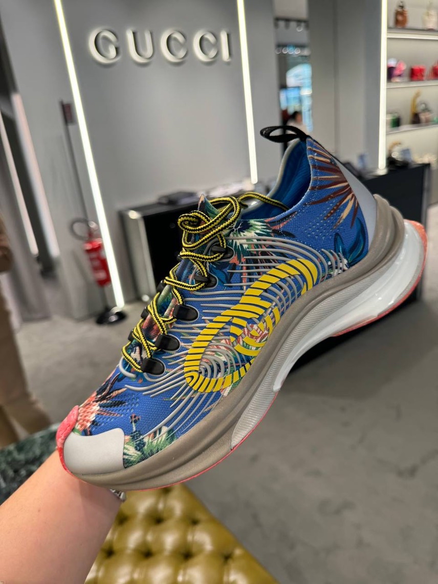 GUCCI Sneakers front view - Men's luxury Shoes